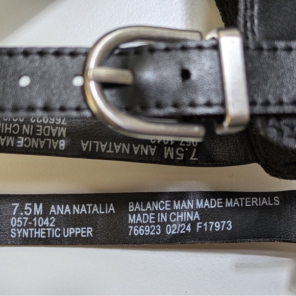 a.n.a Black Strappy Gladiator Sandals, never used. Size 7.5 - Picture 5 of 5